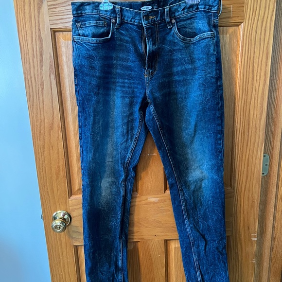 Men’s 3 Pair Old Navy Jeans - Picture 5 of 10